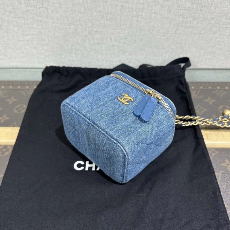 CHANEL牛仔金球肩背斜背鏈條化妝包10*8*7 98新配件塵袋-4
