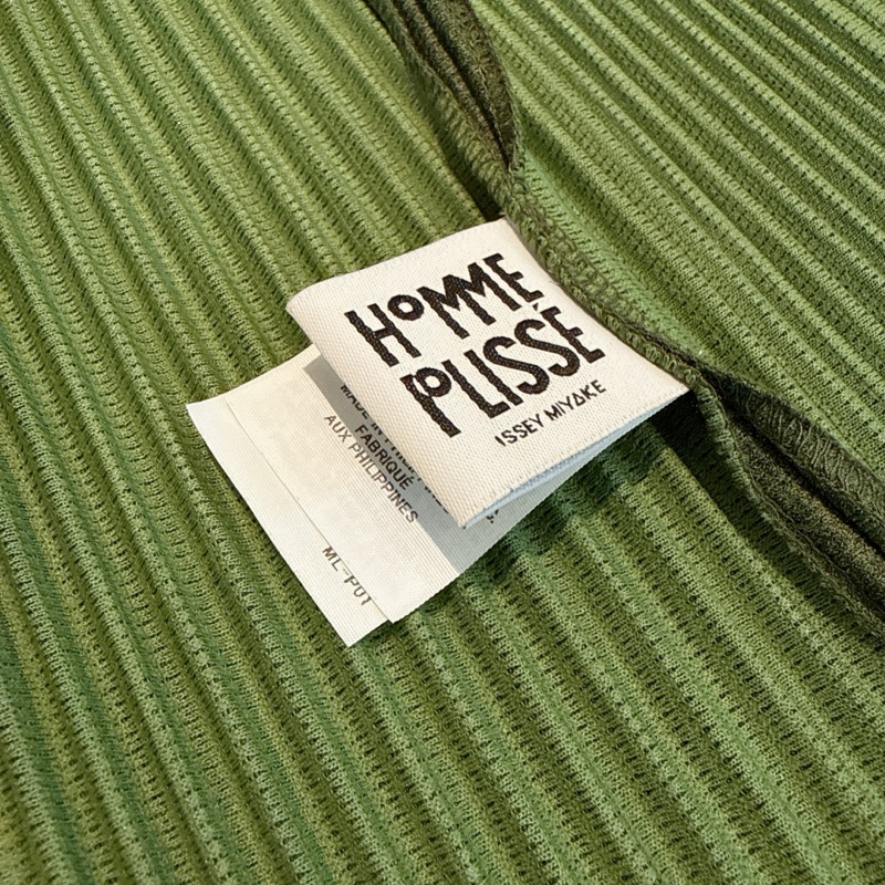 Homme Plisse Issey Miyake 皺褶鋸齒拉鍊外套 綠-5