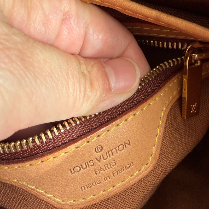Lv 花紋薇薇安手提包~~~夯❤️-6