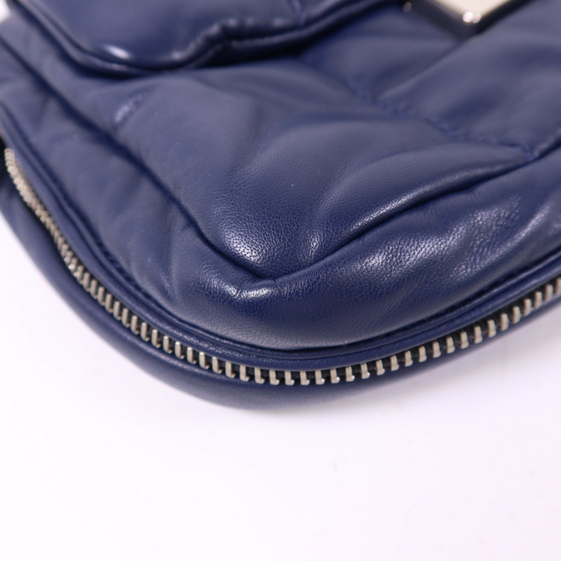 PRADA 羊皮皮革Chain Shoulder Bag銀扣鏈帶肩背袋-13