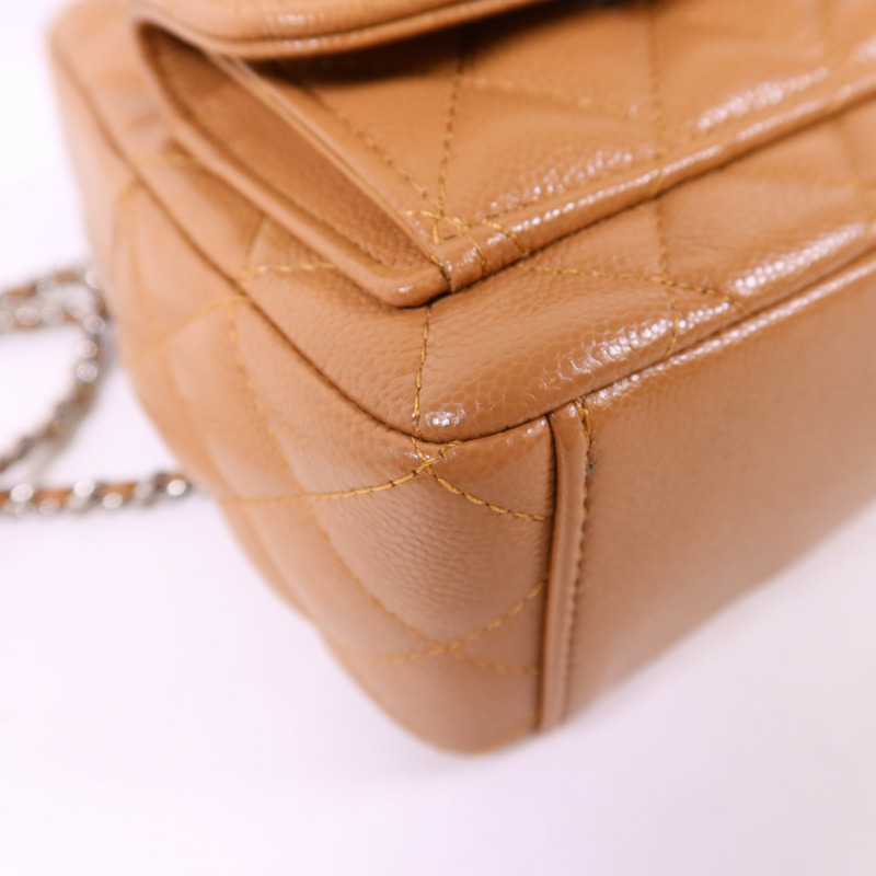 CHANEL 牛皮皮革Mini Backpack銀扣背包-13