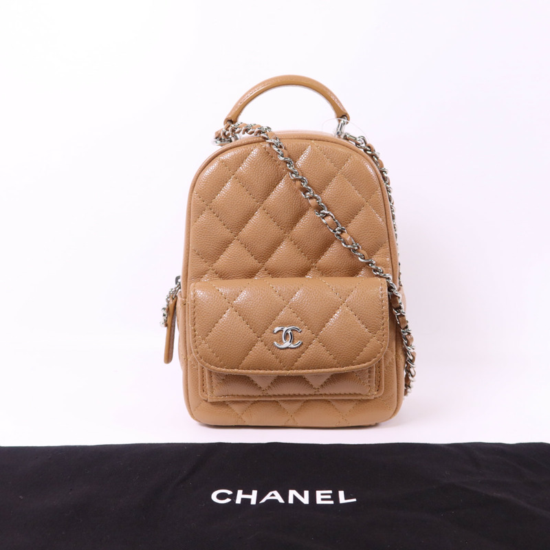 CHANEL 牛皮皮革Mini Backpack銀扣背包-16