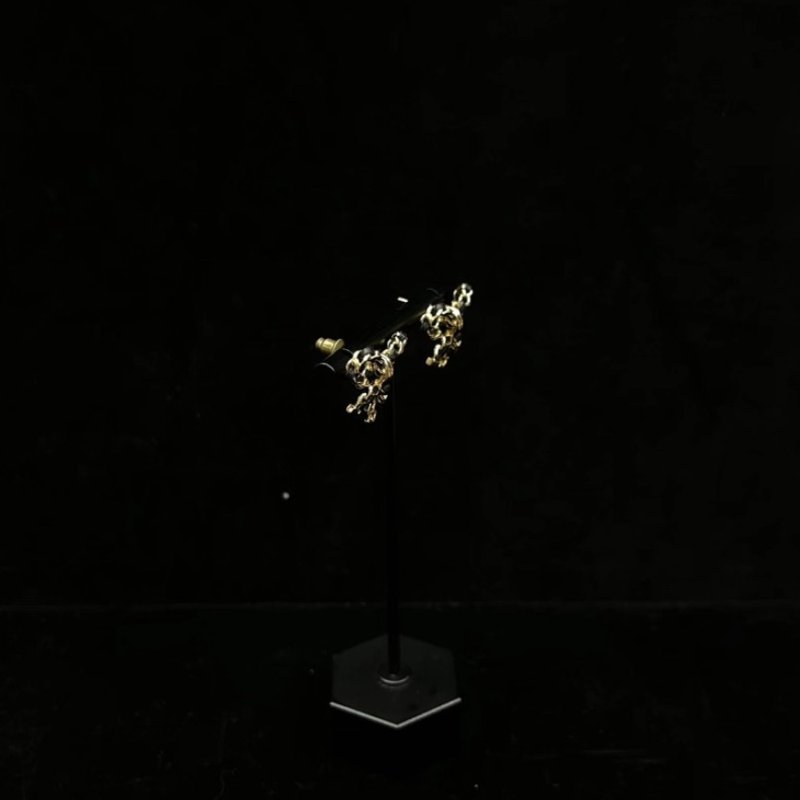 CHANEL 23V皮穿練蝴蝶結耳釘 98新配件盒子-1