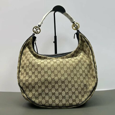 GUCCI 棕色老花雙G肩背腋下月亮包44*36*15 98新