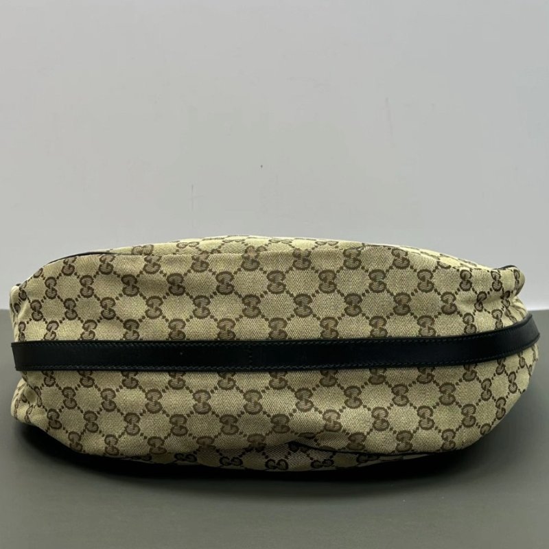 GUCCI 棕色老花雙G肩背腋下月亮包44*36*15 98新-3