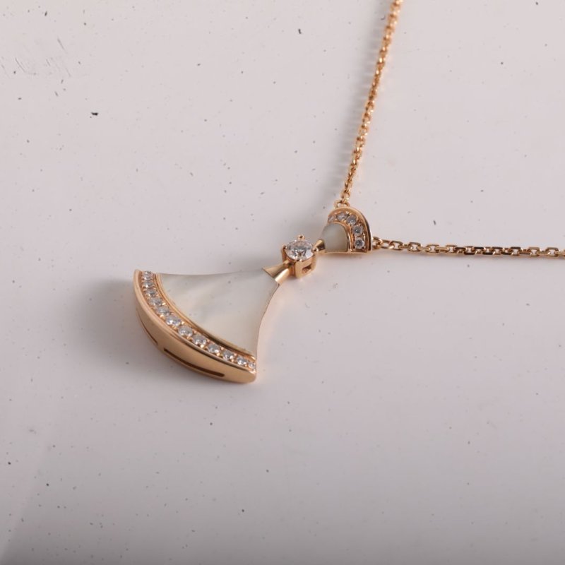 BVLGARI DIVASDREAM扇邊鑲鑽項鏈中號珍珠母貝18K玫瑰金/鑽石/白貝母項鏈玫瑰金18K項鍊-2