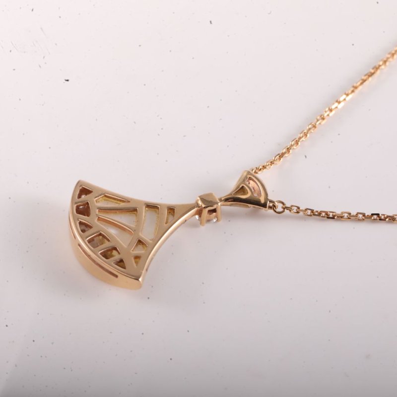 BVLGARI DIVASDREAM扇邊鑲鑽項鏈中號珍珠母貝18K玫瑰金/鑽石/白貝母項鏈玫瑰金18K項鍊-3