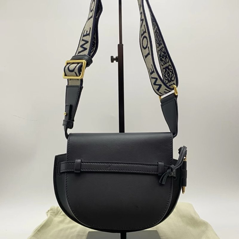LOEWE 黑金gate馬鞍肩背斜背包21*13*9.5 98新配件塵袋-5