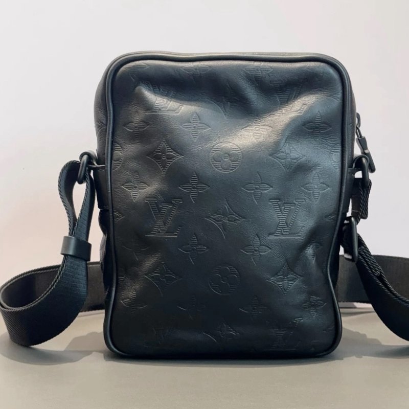 ✨LV Danube黑色老花郵差包16*22*7 98新配件塵袋-5