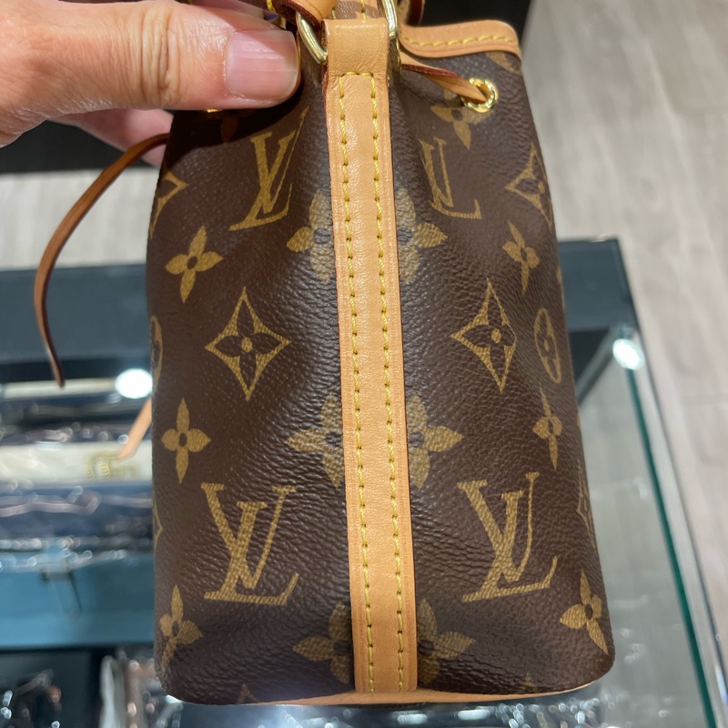 LV Nano Noe 斜背包/側背包/迷你水桶包 M41346 88成新-7