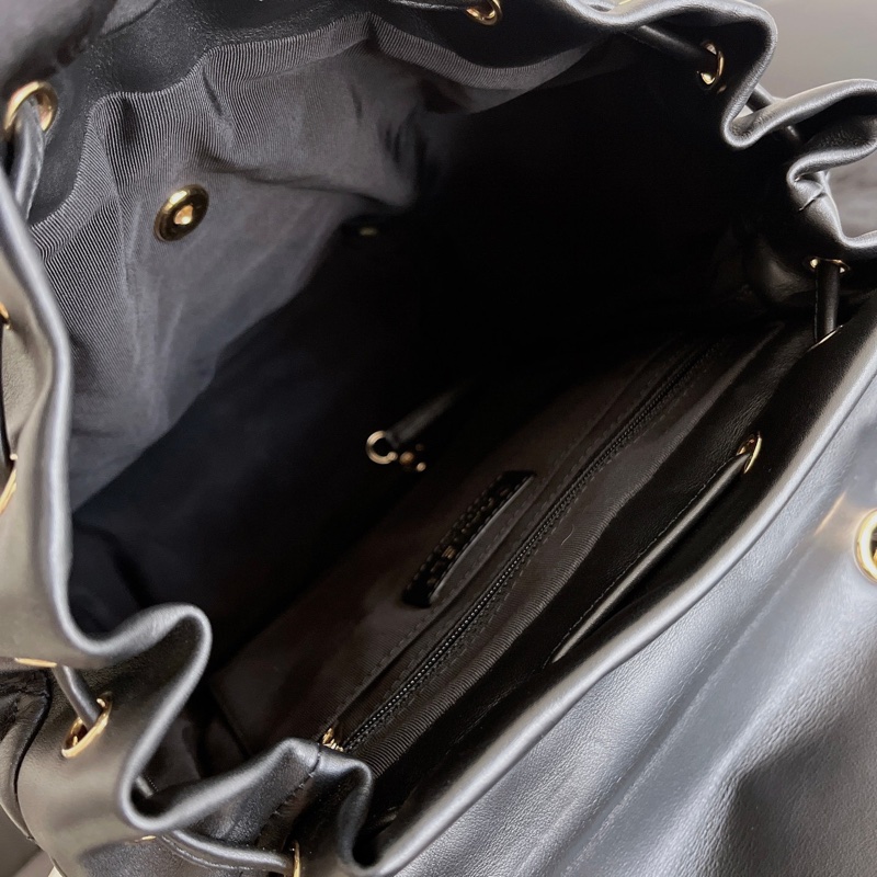 【近新閒置品】Chanel 香奈兒 薩爾茨堡雙肩包 黑金牛皮 中號鐳射24開-12