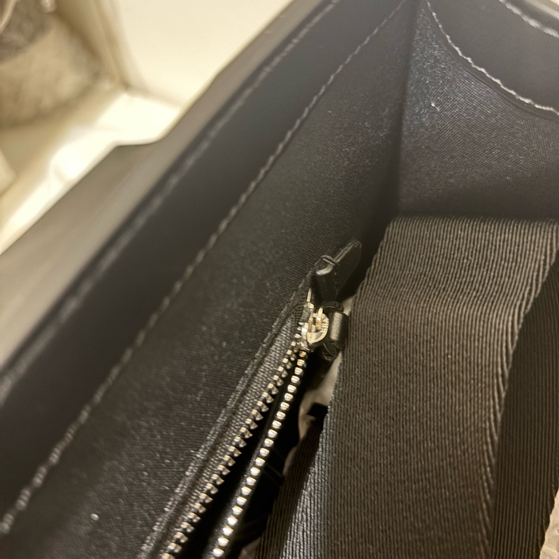 MONTBLANC MEISTERSTÜCK 4810 MEDIUM BRIEFCASE 萬寶龍 4810 系列中型公事包-13