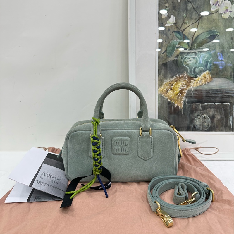 Miumiu繆繆女包冰藍色麂皮保齡球 arcadie小公文包,可手袋 copy購證-0