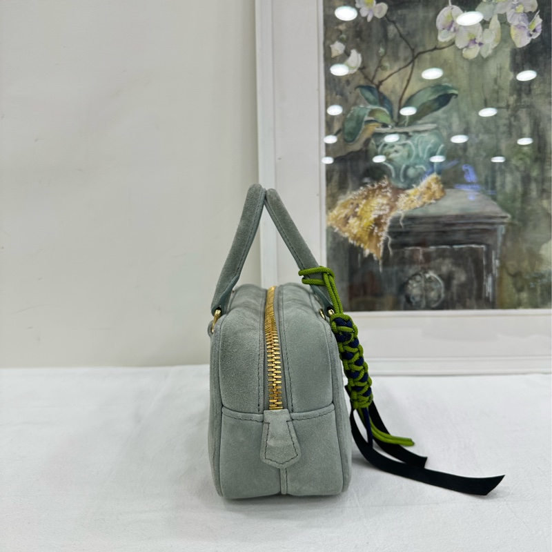 Miumiu繆繆女包冰藍色麂皮保齡球 arcadie小公文包,可手袋 copy購證-4