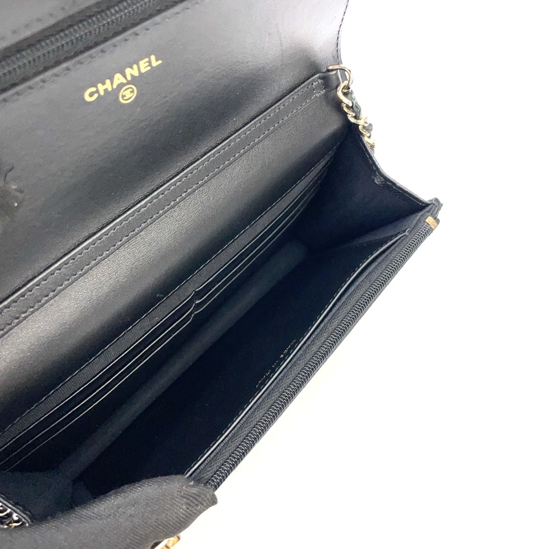 限定版Chanel黑荔枝牛皮金釦蝴蝶結斜背Woc-8