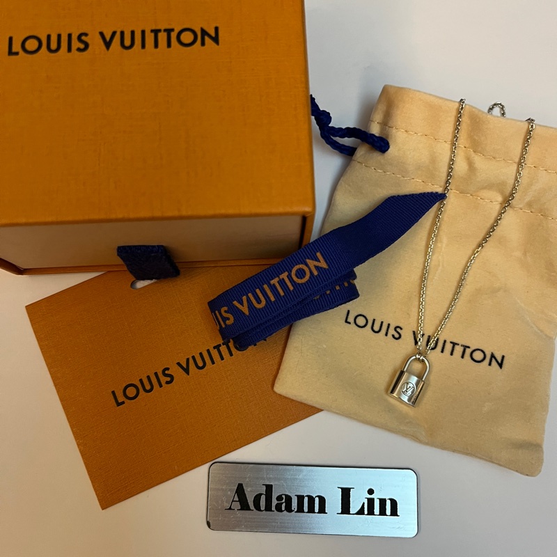louis vuitton Silver Lockit 慈善項鏈-1