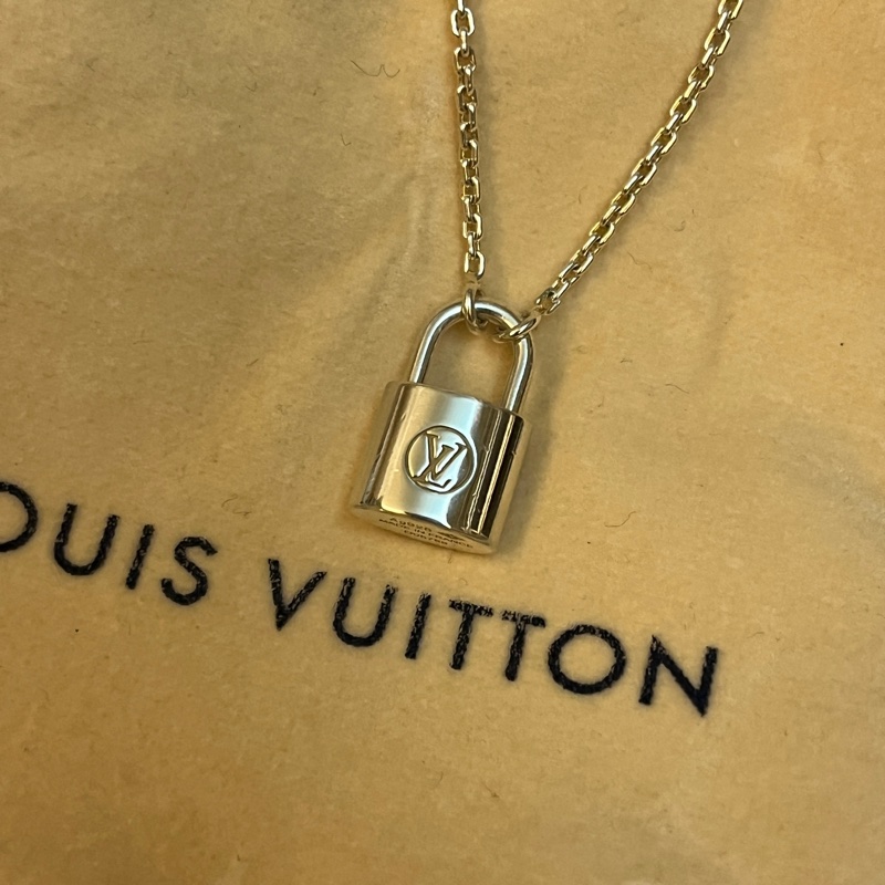 louis vuitton Silver Lockit 慈善項鏈-5