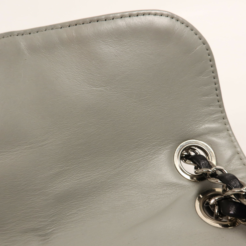 CHANEL 牛皮皮革Chain Shoulder銀扣手挽肩背兩用袋-15