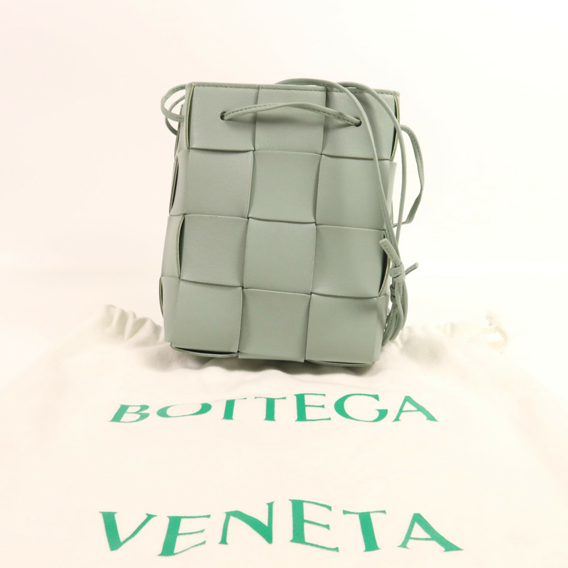BOTTEGA VENETA 牛皮皮革Cassette Bucket肩背袋-12