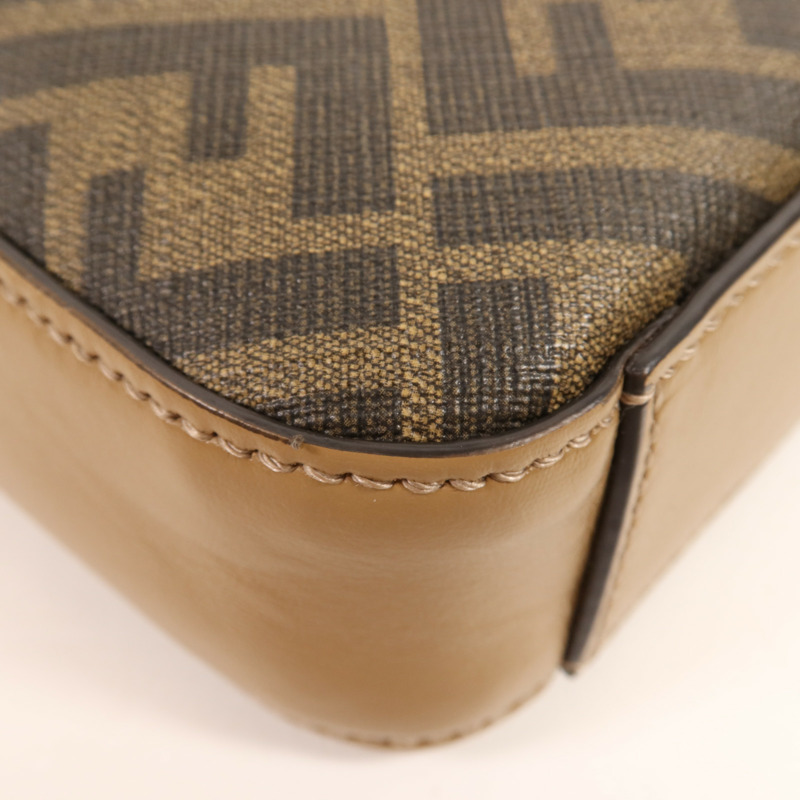 FENDI 塗層帆布/牛皮皮革Shoulder Bag銀扣肩背袋-6