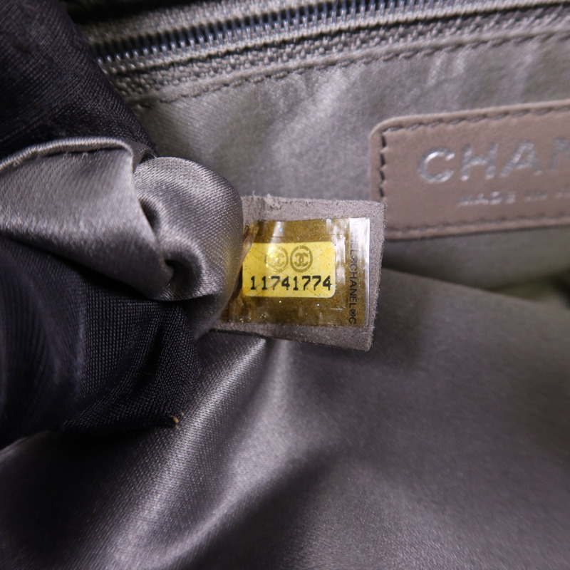 CHANEL 牛皮皮革Co Co Mark Bag銀扣肩背袋-6