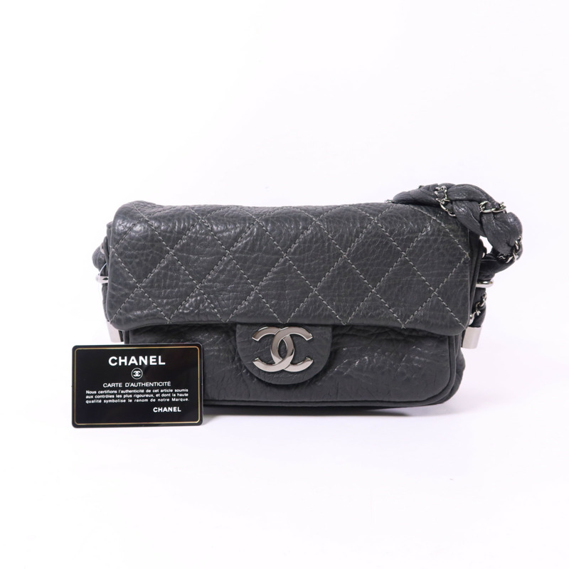 CHANEL 牛皮皮革Co Co Mark Bag銀扣肩背袋-9