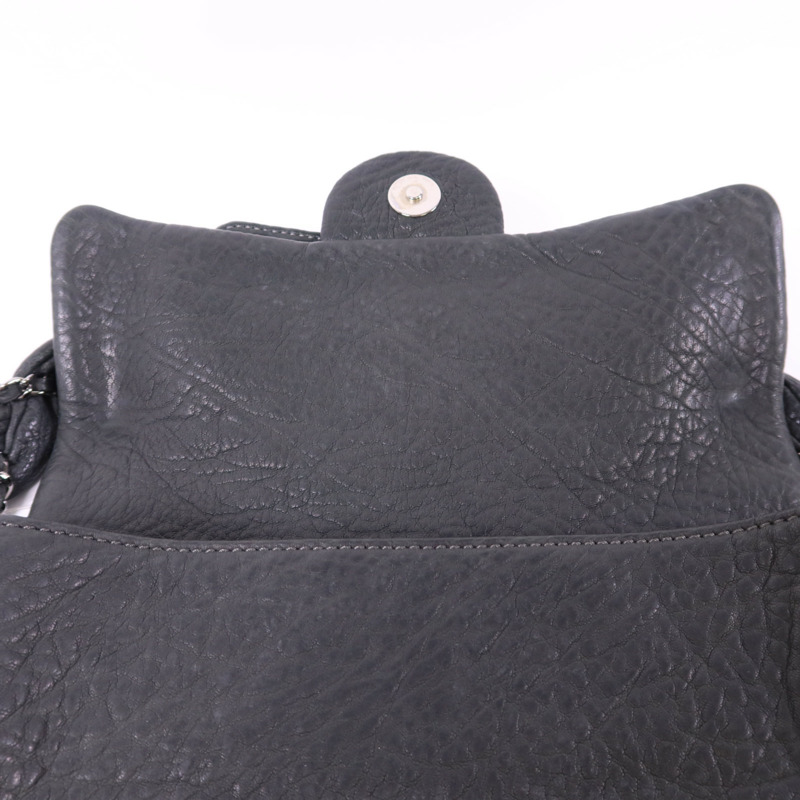 CHANEL 牛皮皮革Co Co Mark Bag銀扣肩背袋-17
