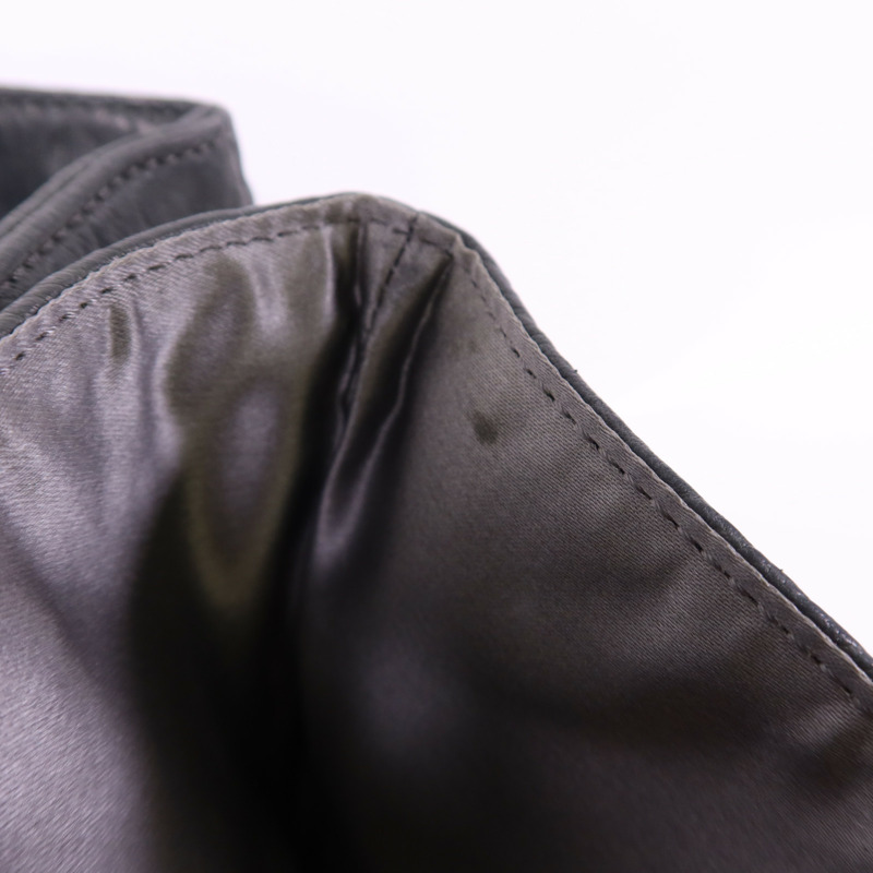 CHANEL 牛皮皮革Co Co Mark Bag銀扣肩背袋-18