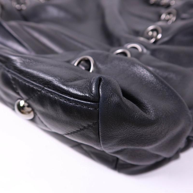 CHANEL 羊皮皮革Chain Shoulder Bag銀扣肩背袋-15