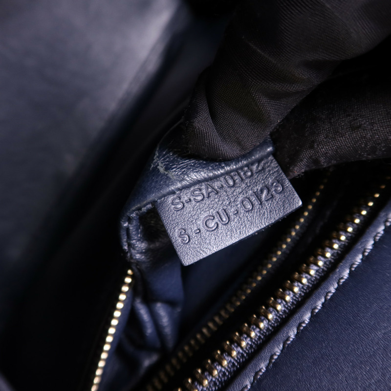 CELINE 牛皮皮革Micro Luggage金扣手挽袋-6