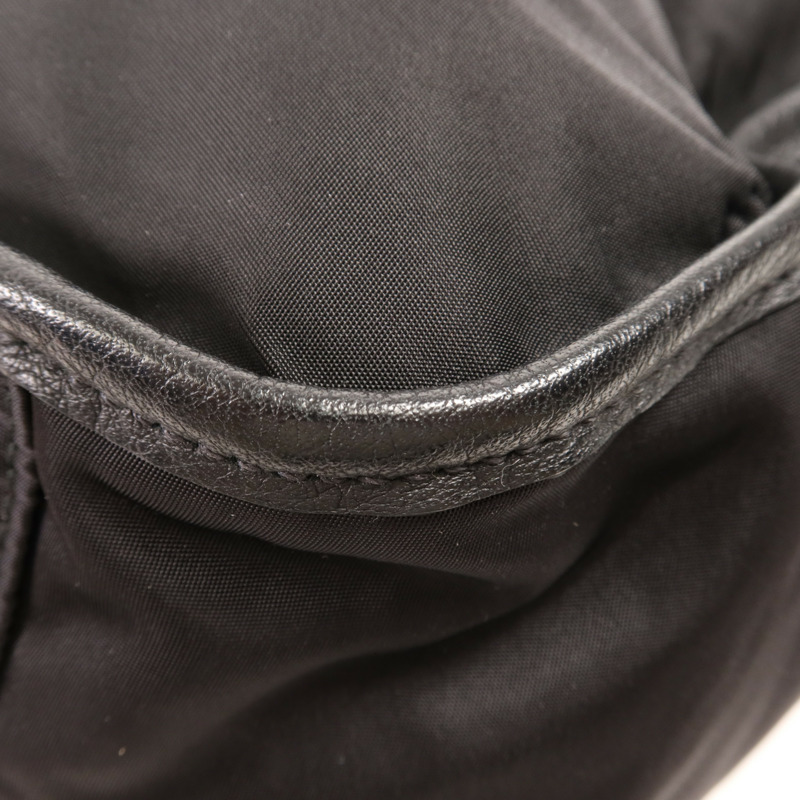 PRADA 尼龍Hand Bag金扣手挽袋-5