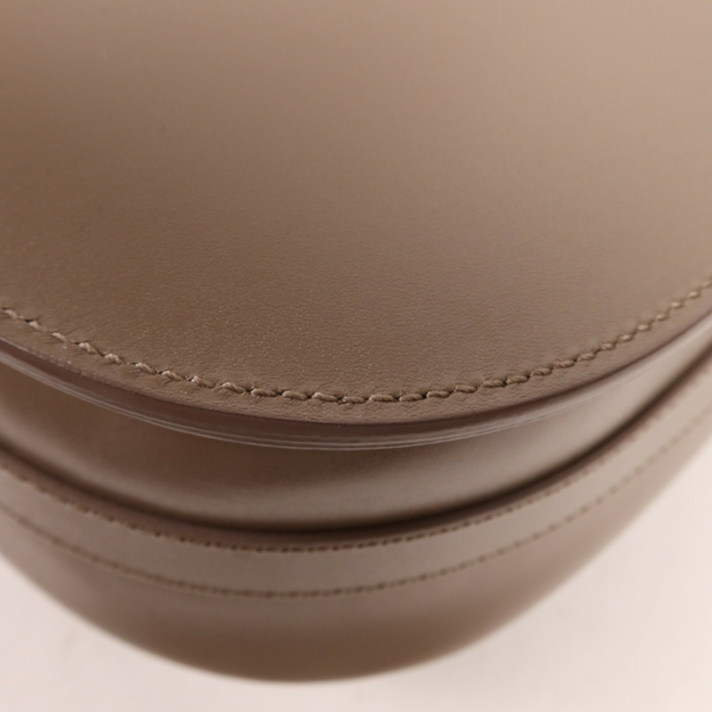 Dior 牛皮皮革Bobby Large金扣肩背袋-10