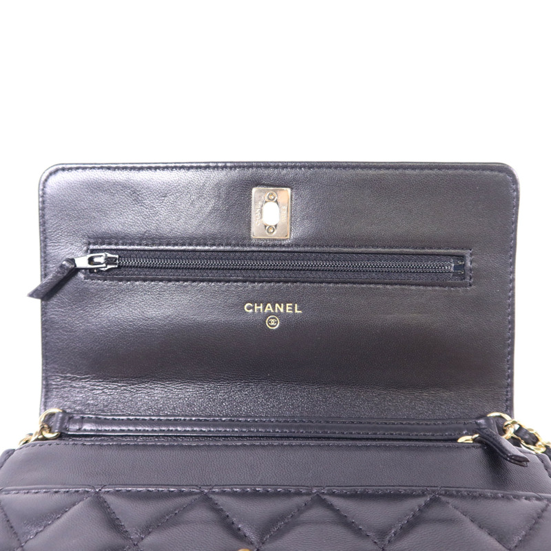 CHANEL 羊皮皮革WOC Wallet On Chain金扣鏈帶肩背袋-11