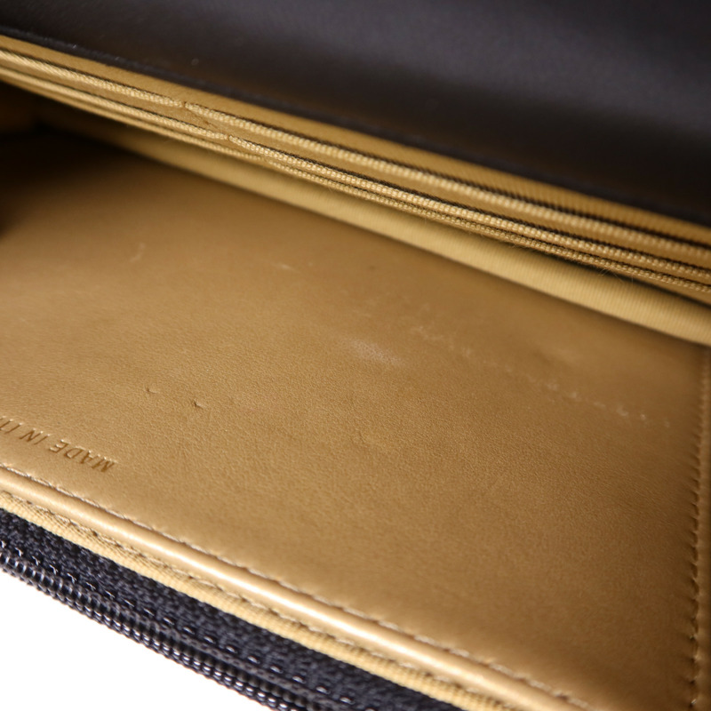 CHANEL 羊皮皮革WOC Wallet On Chain金扣鏈帶肩背袋-18