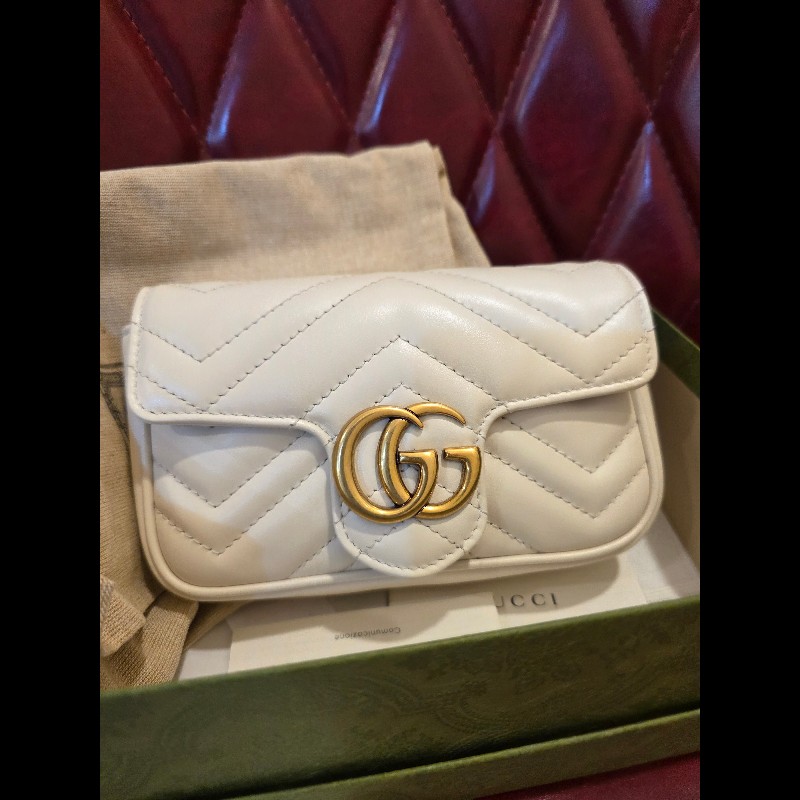 近全新Gucci Marmont
mini
#馬蒙包-1