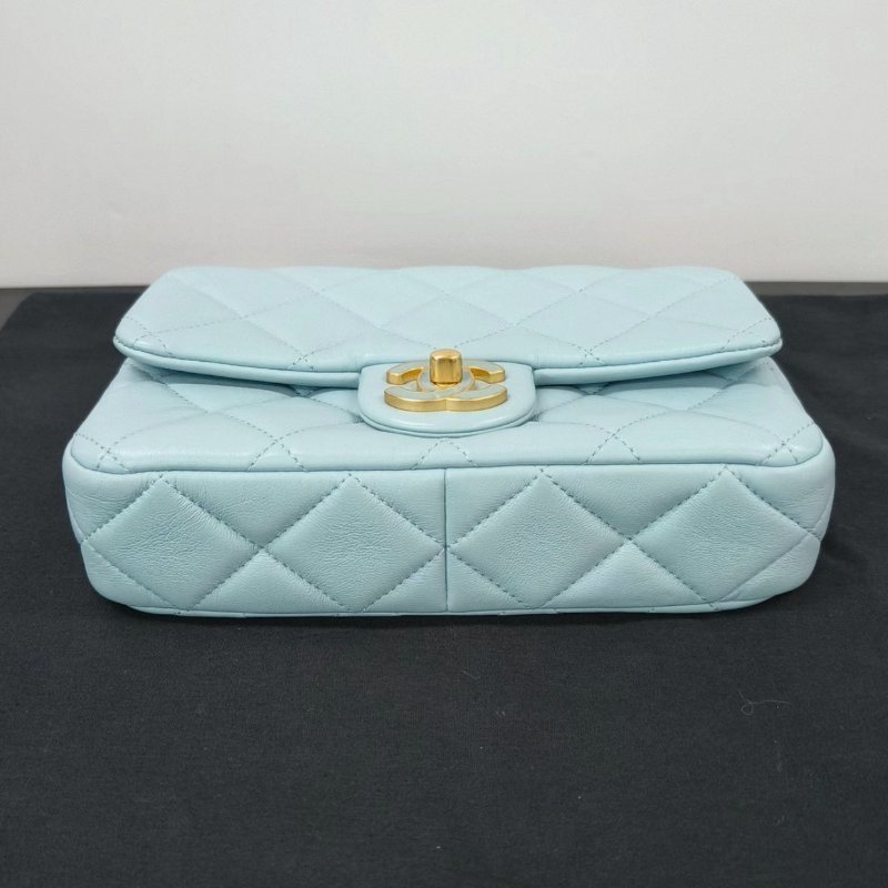 CHANEL 冰淇淋藍金扣22P琺瑯扣大mini肩背包21*14*5.5 99新配件塵袋-6