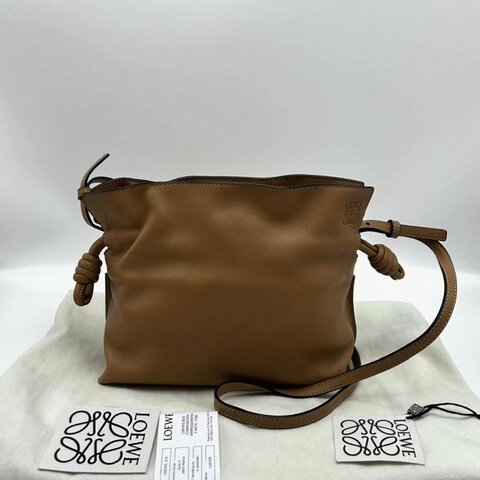 LOEWE flamenco系列肩背福袋包 22*18*7 98新配件塵袋