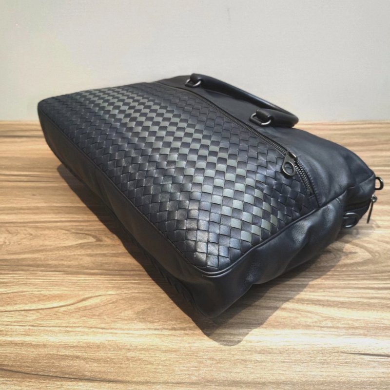 BV 黑色經典編織手提公事包40*27*7 98新配件塵袋-2