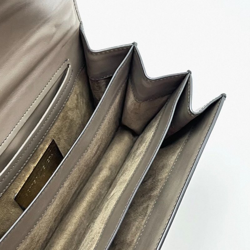 BV City Kont大象灰棕色肩背包24*14*8 98新配件塵袋-3