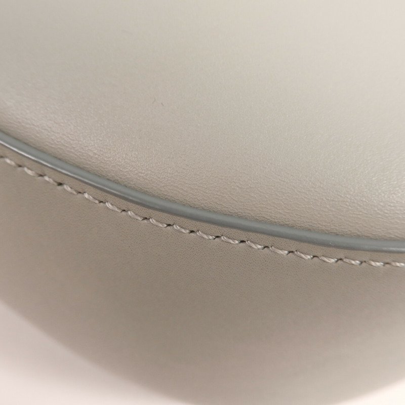 LOEWE 牛皮皮革Luna Hobo Shoulder Bag金扣肩背袋-11