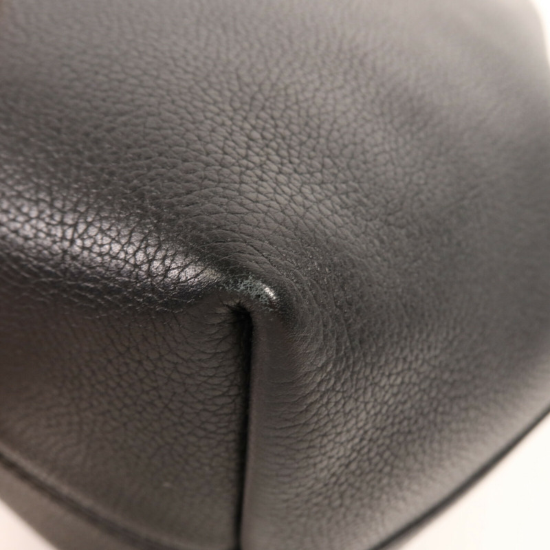 LOUIS VUITTON 牛皮皮革Lockme Bucket金扣手挽肩背兩用袋-9