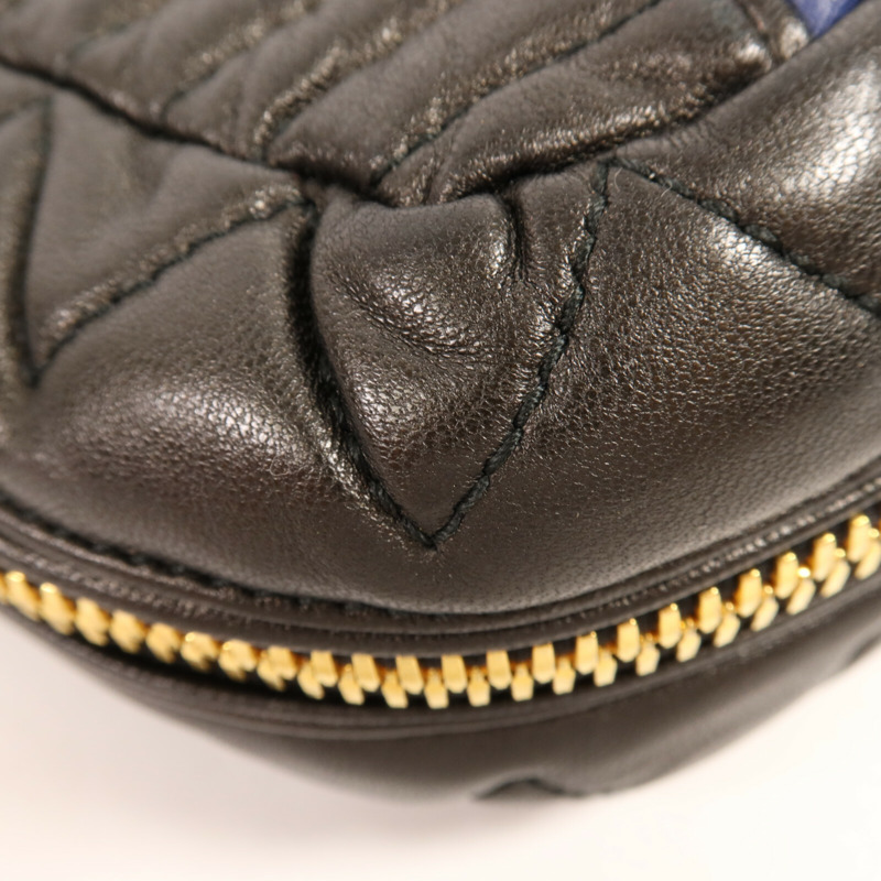 Miu Miu 牛皮皮革Shoulder Bag金扣肩背袋-11