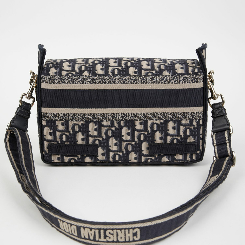 DIOR M1241ORIW 露營小號肩斜背包-2