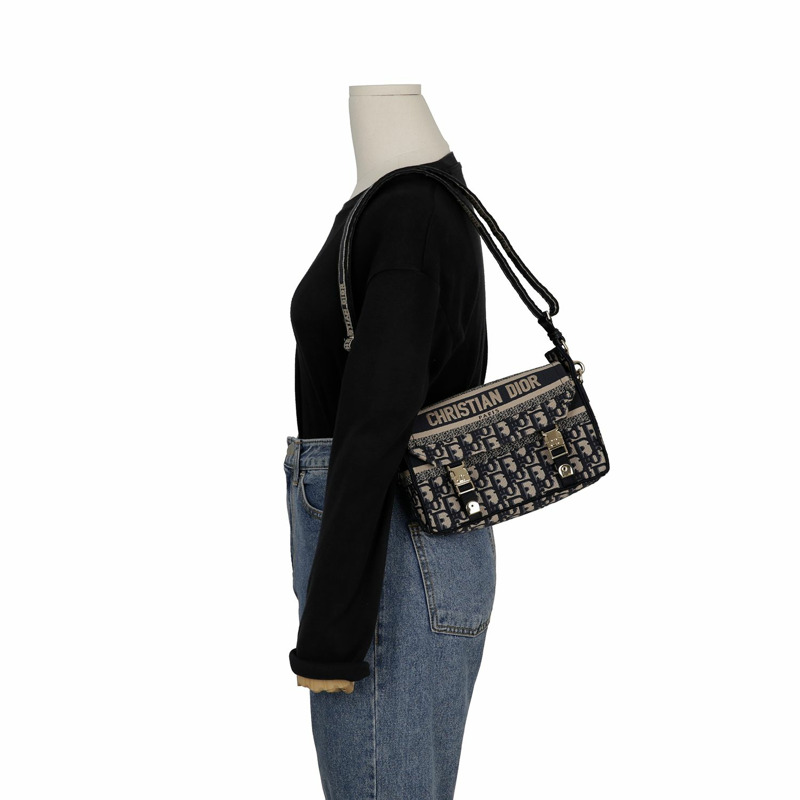 DIOR M1241ORIW 露營小號肩斜背包-9