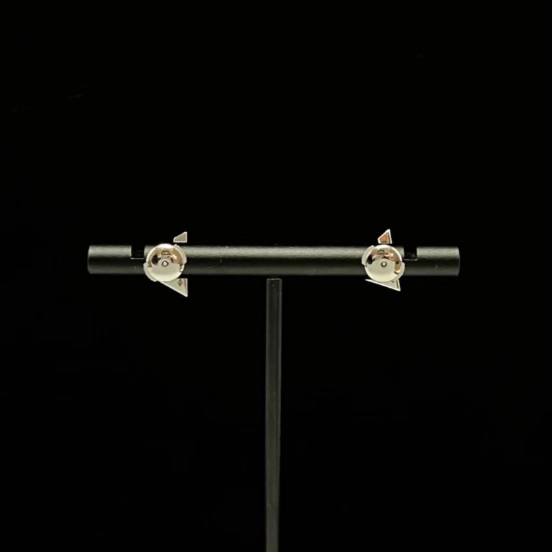 LV volt系列白金磚石耳釘一對 98新配件盒子-4