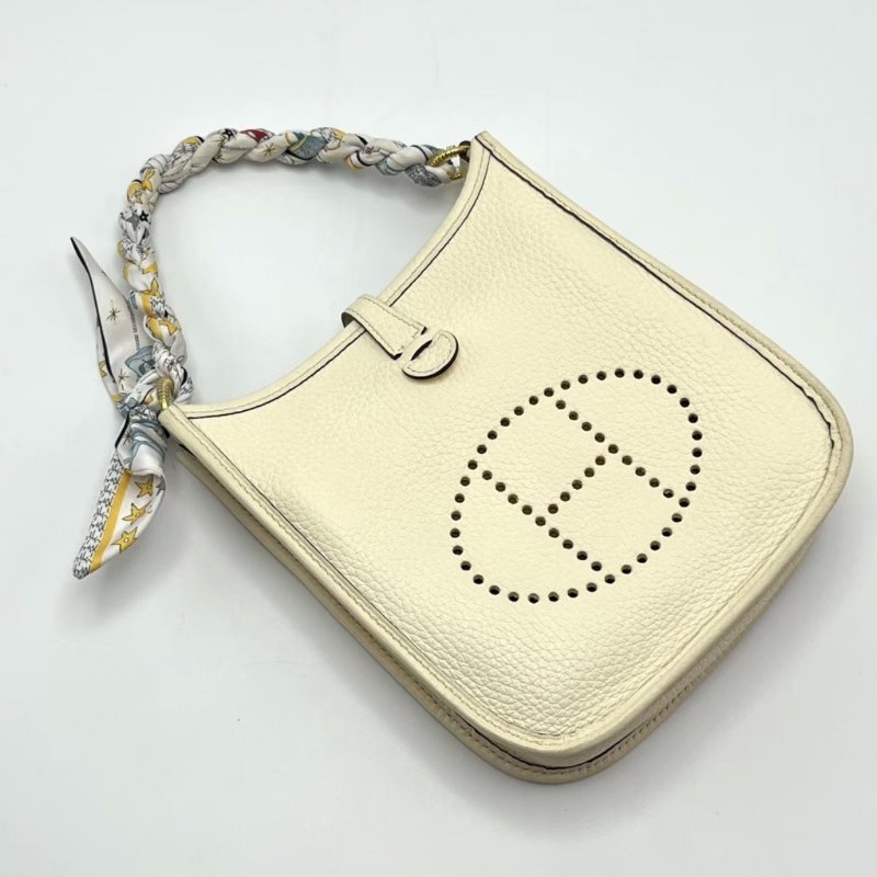 HERMES 奶油白金扣mini伊芙琳肩背斜背包17*18.5*5 98新配件塵袋-1
