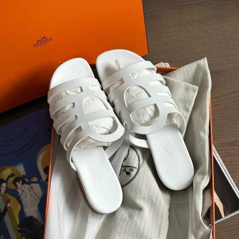 hermes camelia豬鼻子白色涼鞋37號全新閒置配件塵袋盒子