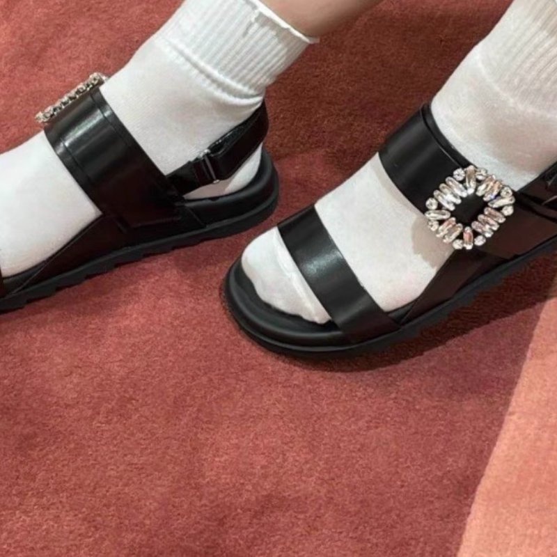 RV鑽扣黑色帶鑽拖鞋沙灘鞋涼鞋38號 全新配件塵袋盒子-2