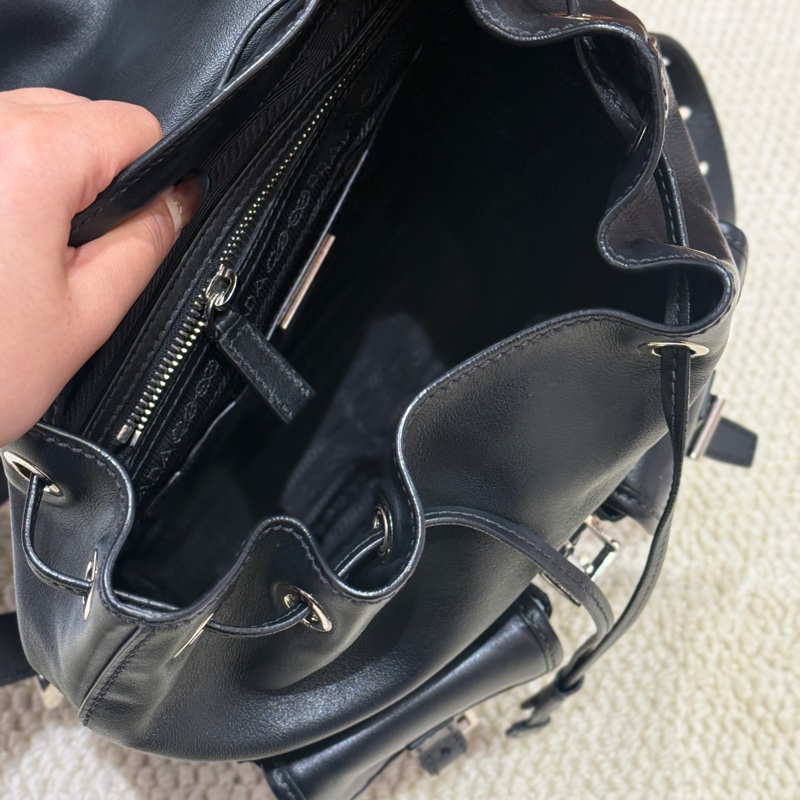 95新Prada中號皮革背包 小牛皮-6