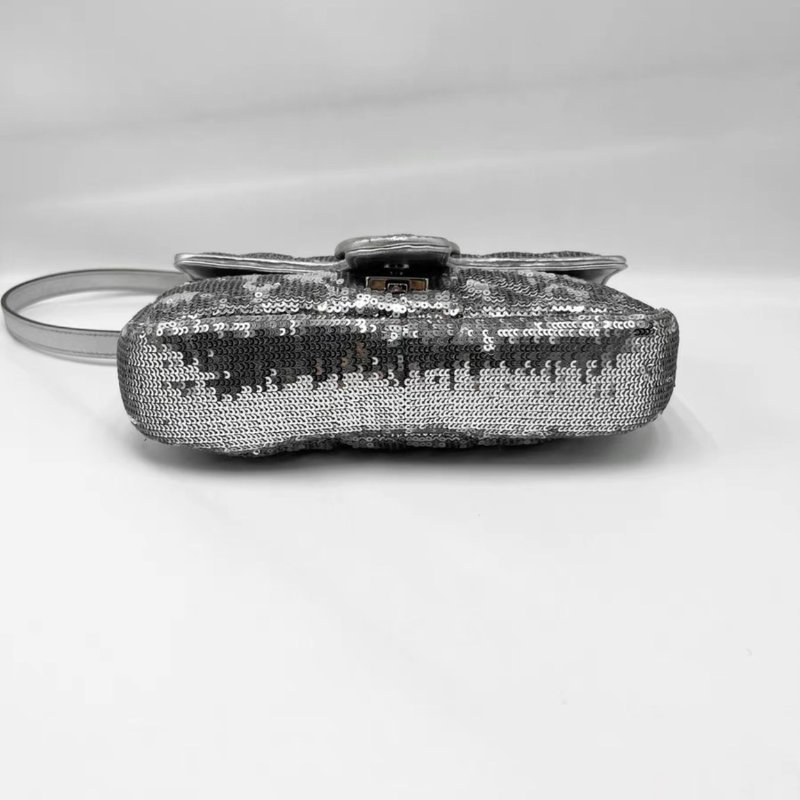 GUCCI 馬蒙22銀色亮片98新配件塵袋-4